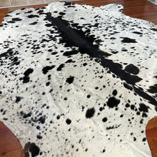 Load image into Gallery viewer, Cowhide Rug